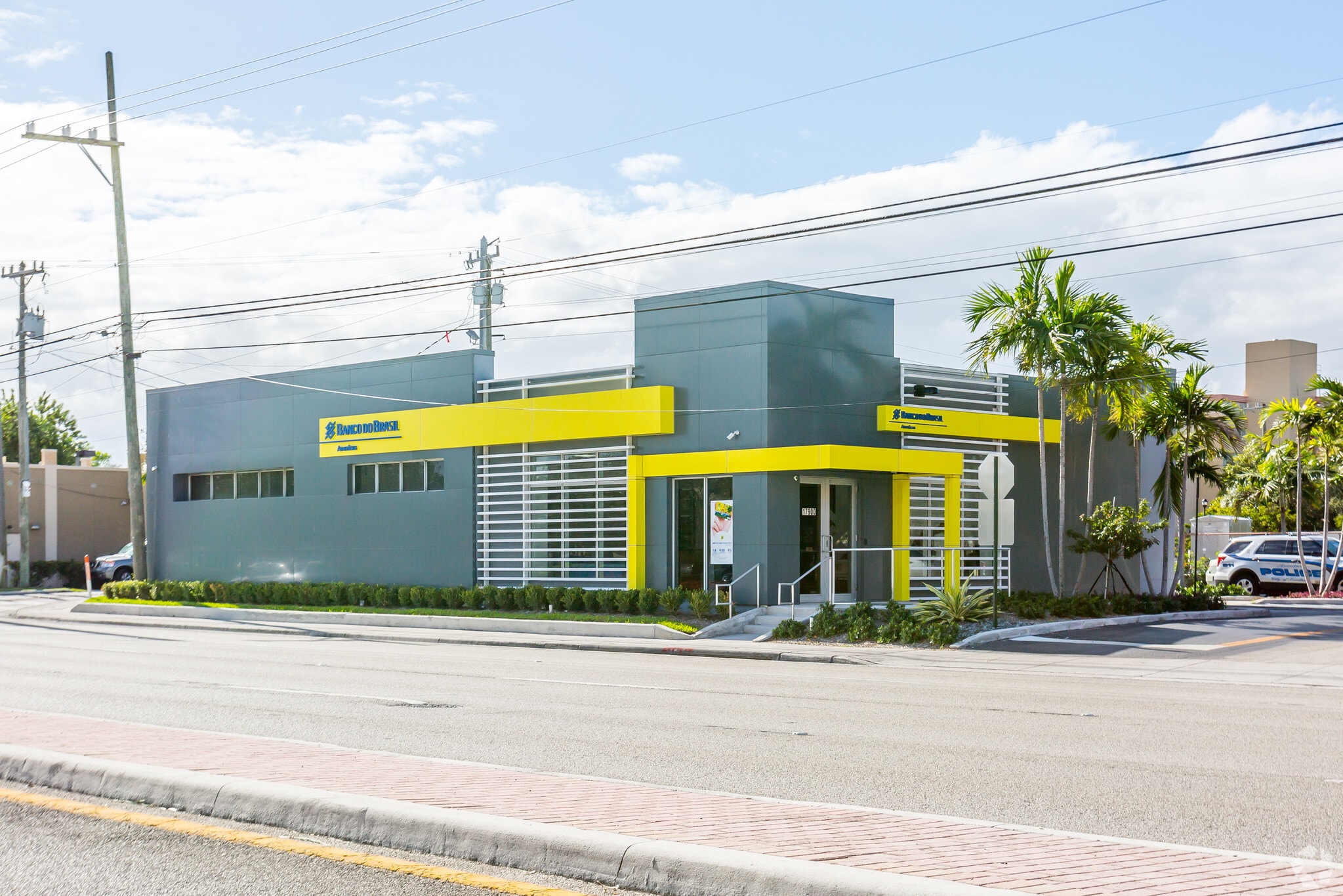 17900 Biscayne Blvd, Aventura, FL for sale Primary Photo- Image 1 of 7