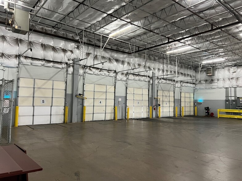 815 S Coppell Rd, Coppell, TX for lease - Interior Photo - Image 3 of 8