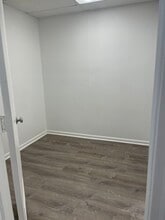 4620 Haygood Rd, Virginia Beach, VA for lease Interior Photo- Image 1 of 4