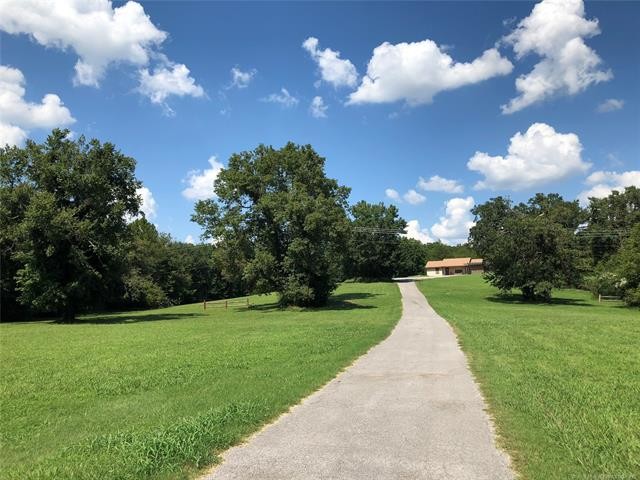 2100 Ahloso Rd, Ada, OK for sale - Building Photo - Image 3 of 5