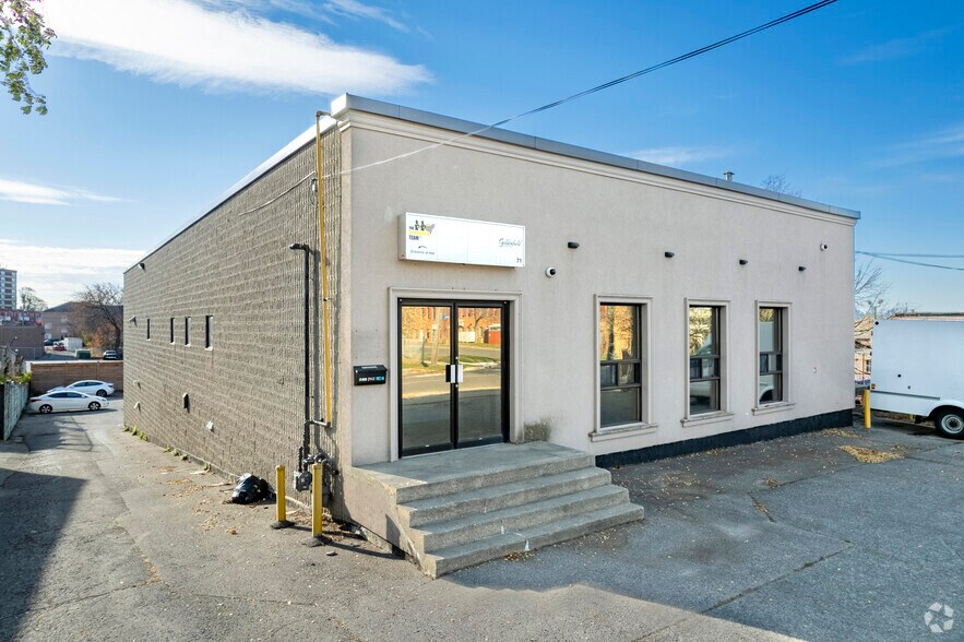 71 Sunrise Ave, Toronto, ON à vendre - Photo principale - Image 1 de 1