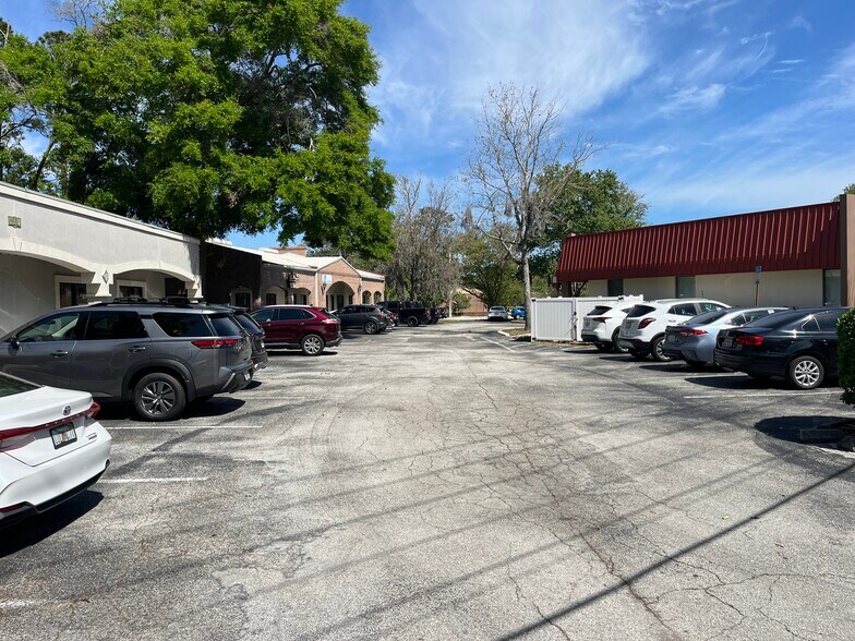 3956 Sunbeam Rd, Jacksonville, FL à louer - Photo du bâtiment - Image 3 de 31