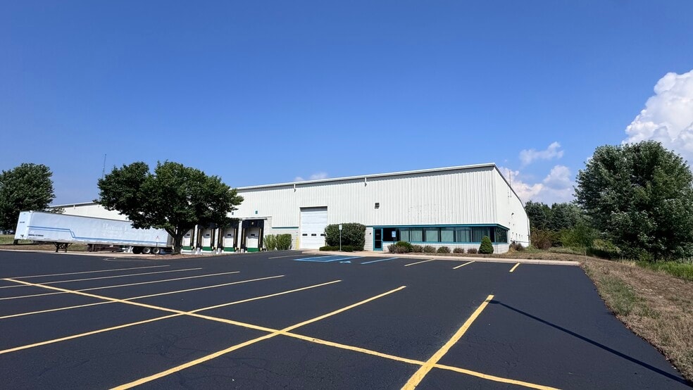 4690 128th Ave, Holland, MI for lease - Building Photo - Image 2 of 3