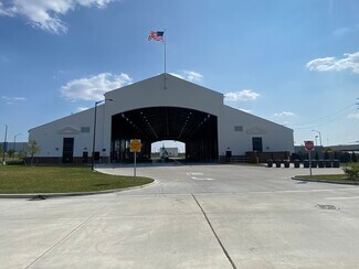 Plus de détails pour 1121 8 Mile Rd, Detroit, MI - Commerce de détail à louer