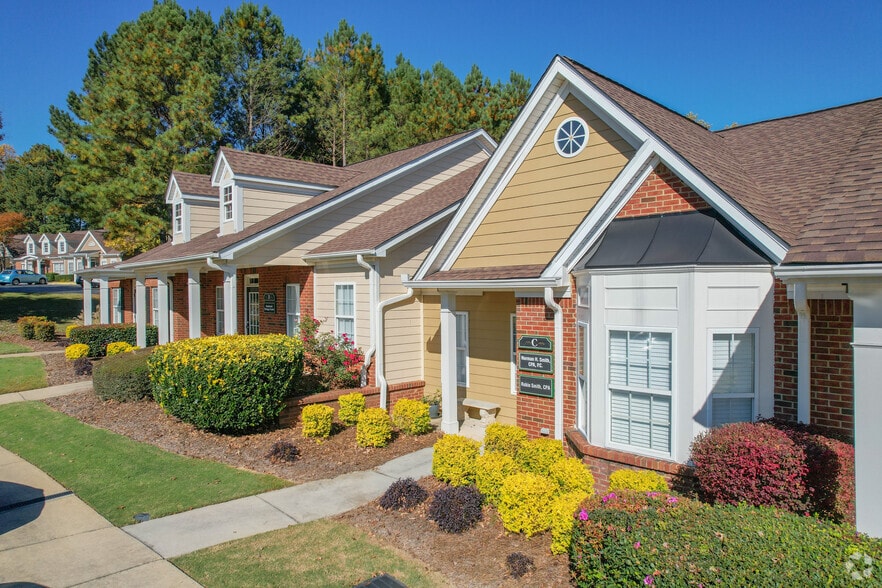 3449 Lawrenceville Suwanee Rd, Suwanee, GA for lease - Building Photo - Image 2 of 20