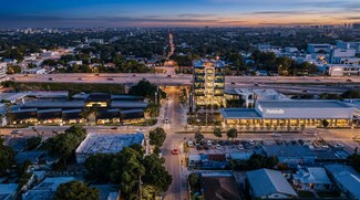 Plus de détails pour 78 NW 37th St, Miami, FL - Bureau/Commerce de détail, Commerce de détail à louer