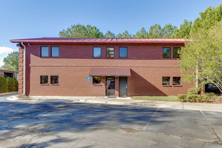 743 Church St, Buford, GA for sale - Building Photo - Image 1 of 61