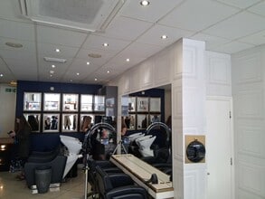 9 Fore Hl, Ely for lease Interior Photo- Image 2 of 2