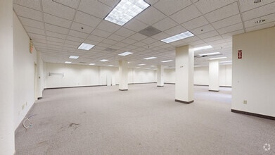 290 Pratt St, Meriden, CT for lease Matterport 3D Scan- Image 1 of 4