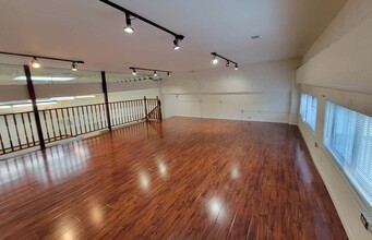 715 Bryant St, San Francisco, CA for lease Building Photo- Image 2 of 6
