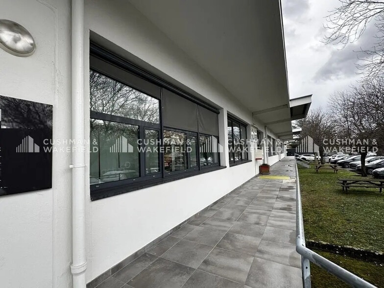 Office in Illkirch-Graffenstaden for lease - Building Photo - Image 1 of 10