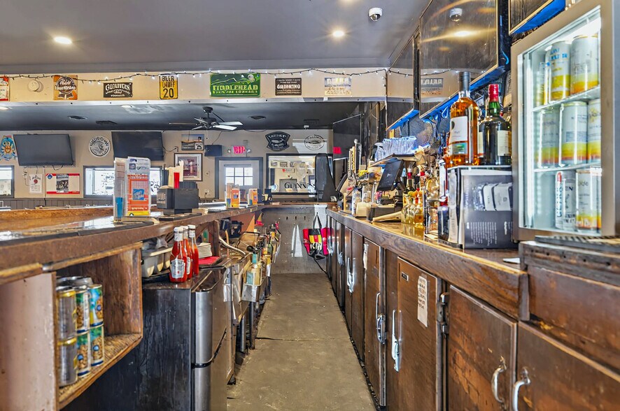 327 Broadway, Albany, NY à vendre - Photo intérieure - Image 3 de 13