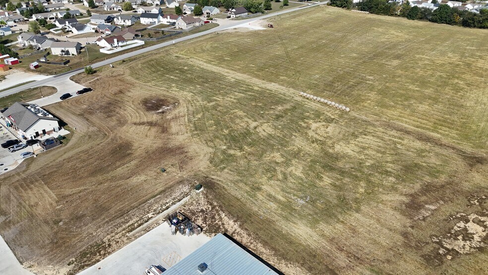 Hwy 47 & Hwy W - Lot 2 (2.3+/- Acres), Winfield, MO à vendre - Autre - Image 2 de 26