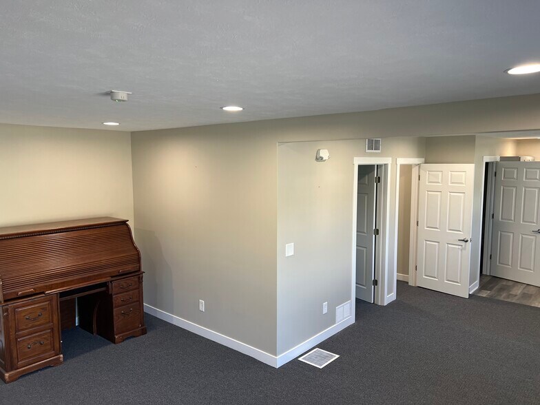 24 Wilbur St SE, Grand Rapids, MI à louer - Photo intérieure - Image 2 de 11