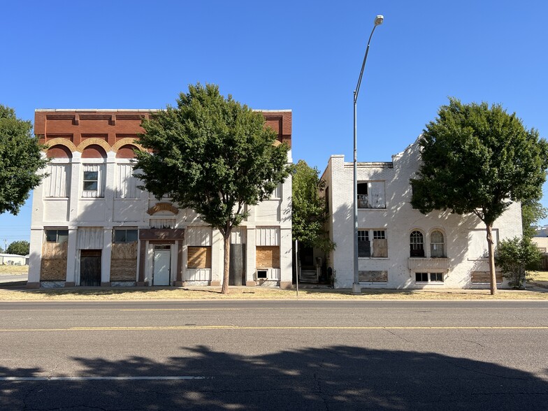 315-321 W Broadway St, Altus, OK à vendre - Photo du bâtiment - Image 1 de 80