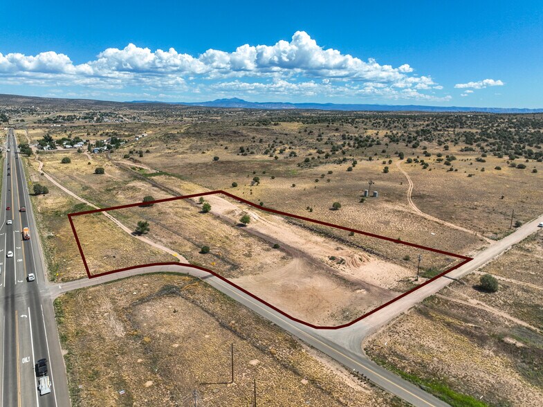 TDB AZ-89, Paulden, AZ à vendre - Photo du bâtiment - Image 2 de 7