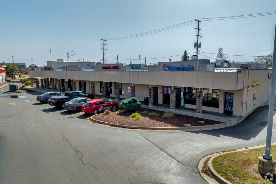 2618-2727 W Michigan Ave, Kalamazoo, MI for lease - Building Photo - Image 2 of 6