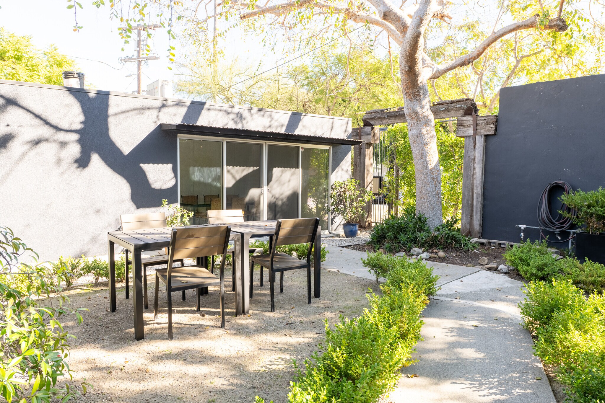 5761 W Adams Blvd, Los Angeles, CA à vendre Photo principale- Image 1 de 14