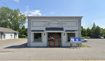 4790 Commercial Dr, New Hartford NY - Drive Through Restaurant