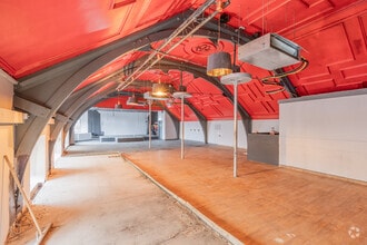 58 John Finnie St, Kilmarnock for lease Interior Photo- Image 1 of 5