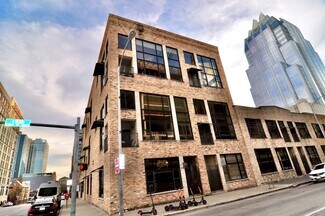 Plus de détails pour 411 Brazos St, Austin, TX - Bureau/Commerce de détail à louer