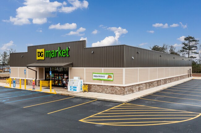 More details for 1060 Magic Hill Loop, Manchester, GA - Retail for Sale