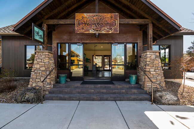 Plus de détails pour Land and Flex Building – à vendre, Bend, OR