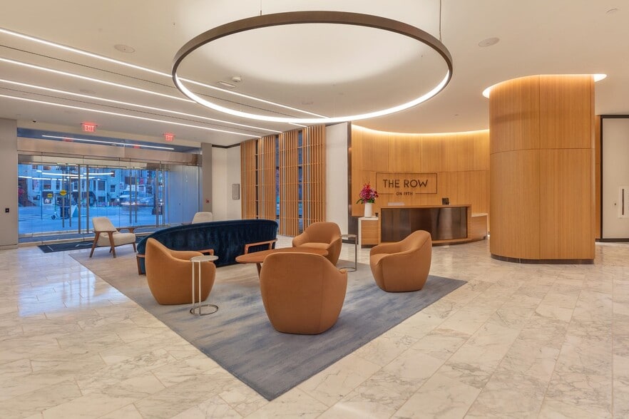1140 19th St NW, Washington, DC for lease - Lobby - Image 1 of 1