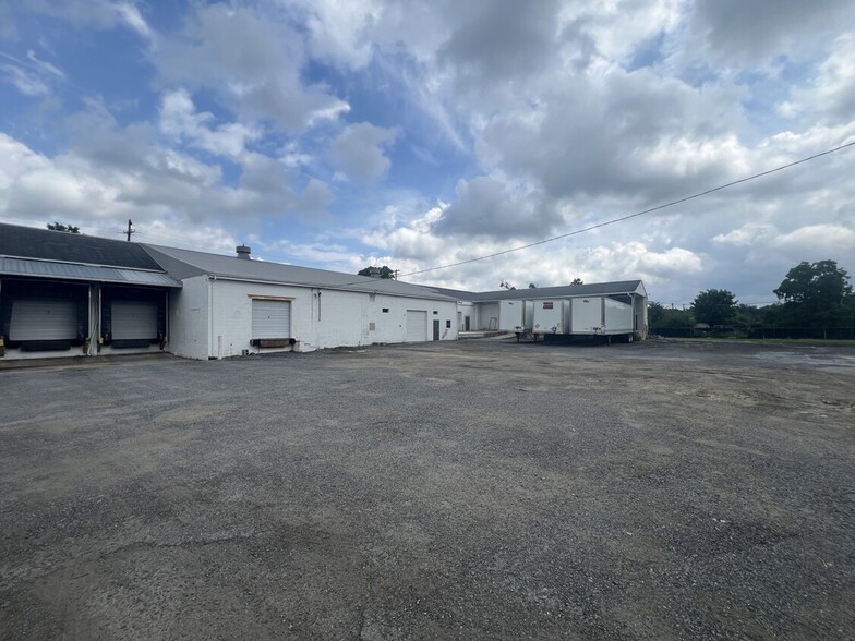 175 Willow St, Toughkenamon, PA for lease - Building Photo - Image 2 of 22