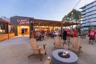 Plus de détails pour 2221 Tasman Dr, Santa Clara, CA - Commerce de détail à louer