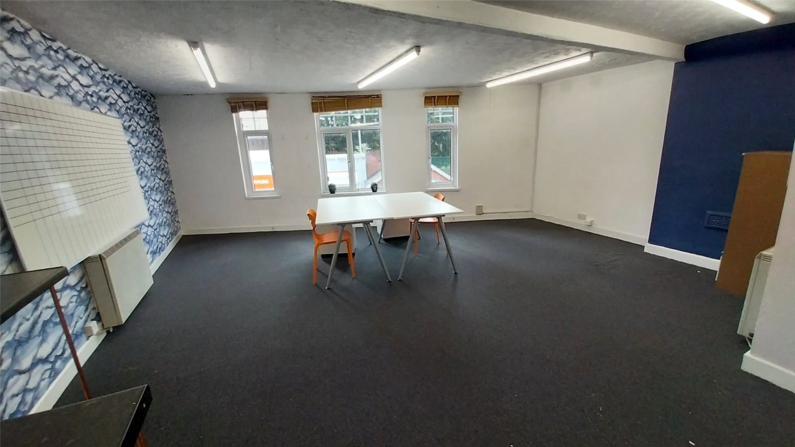 13 Comberton Hl, Kidderminster à louer Photo intérieure- Image 1 de 6