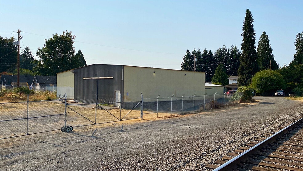 203 E Chestnut St, Centralia, WA for lease - Primary Photo - Image 1 of 6