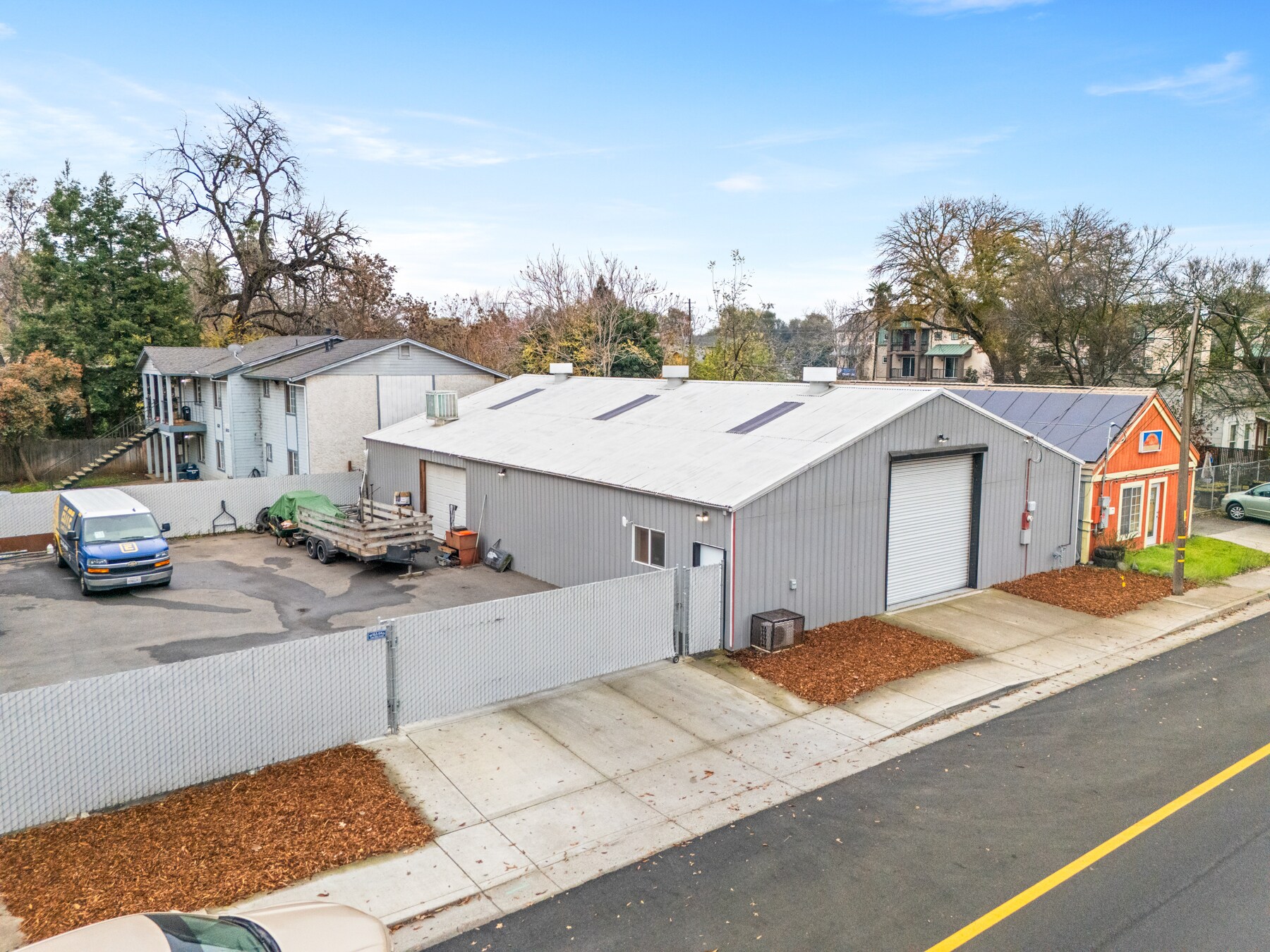 1023 W 8th St, Chico, CA à louer Photo principale- Image 1 de 5