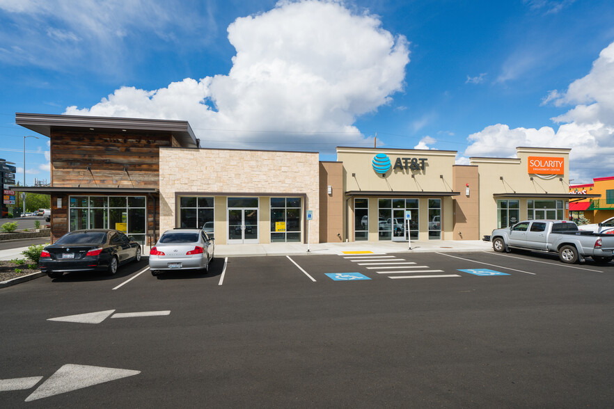 2508-2706 W Nob Hill Blvd, Yakima, WA for lease - Building Photo - Image 2 of 15