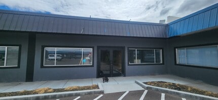 2876 SW 4th Ave, Ontario, OR for lease Building Photo- Image 1 of 6