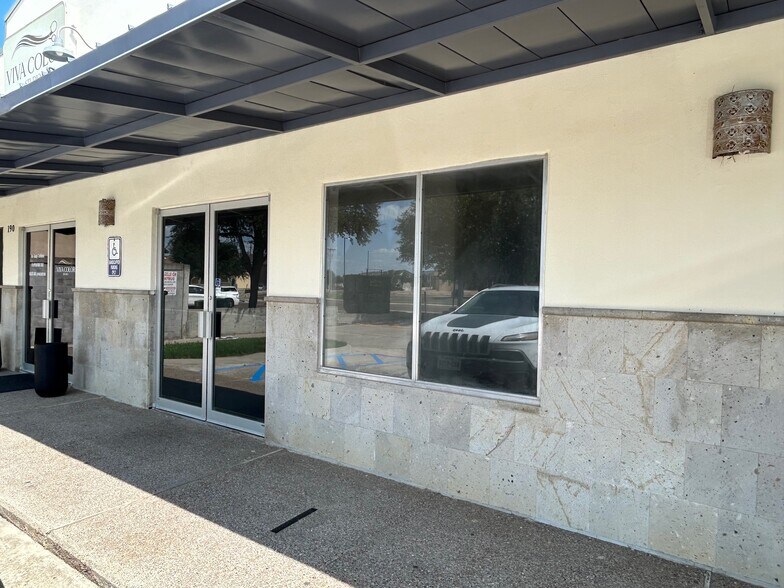 9803 Sterling Loop, Laredo, TX à louer - Photo du bâtiment - Image 3 de 19