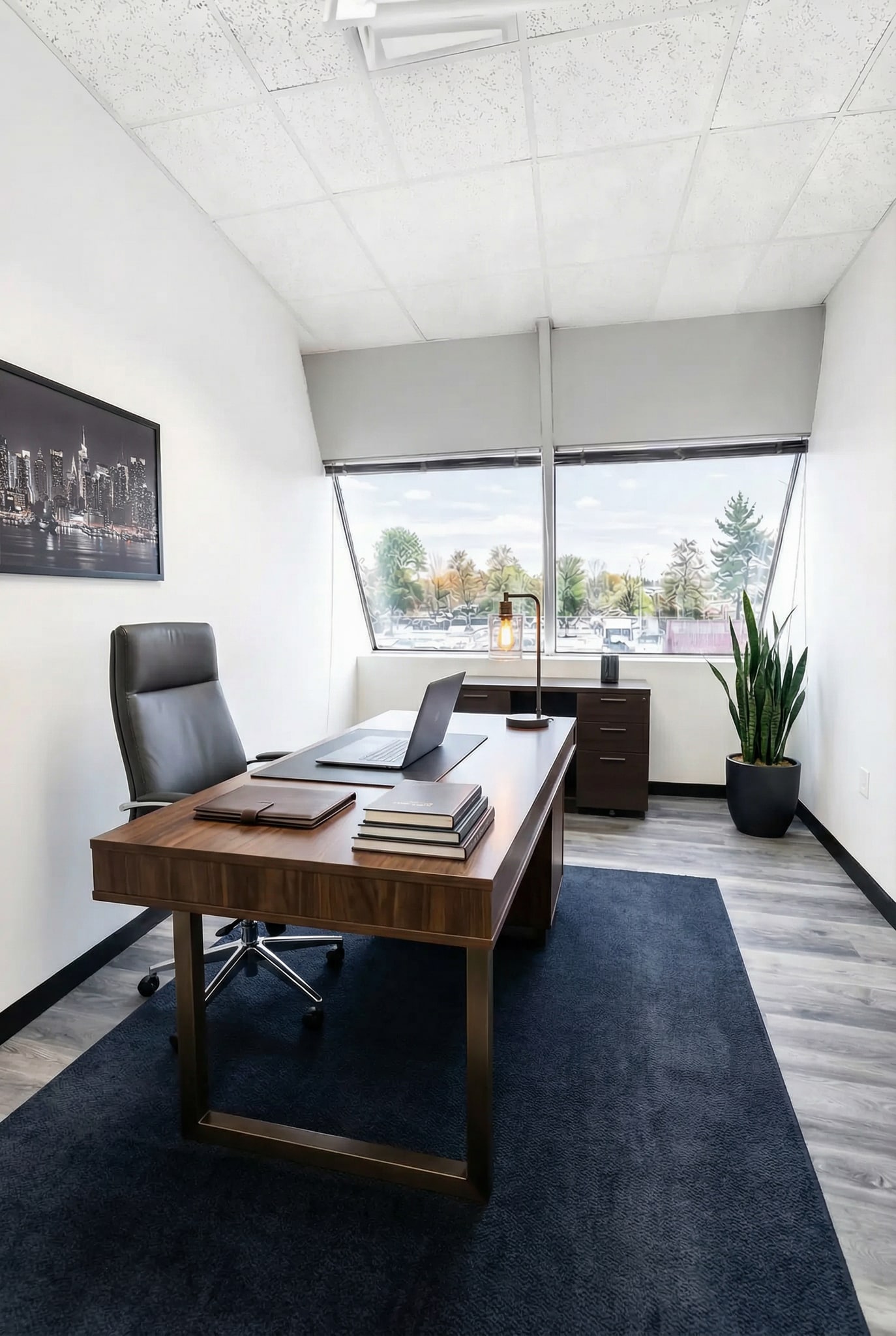 220 Davidson Ave, Somerset, NJ à louer Photo intérieure- Image 1 de 1