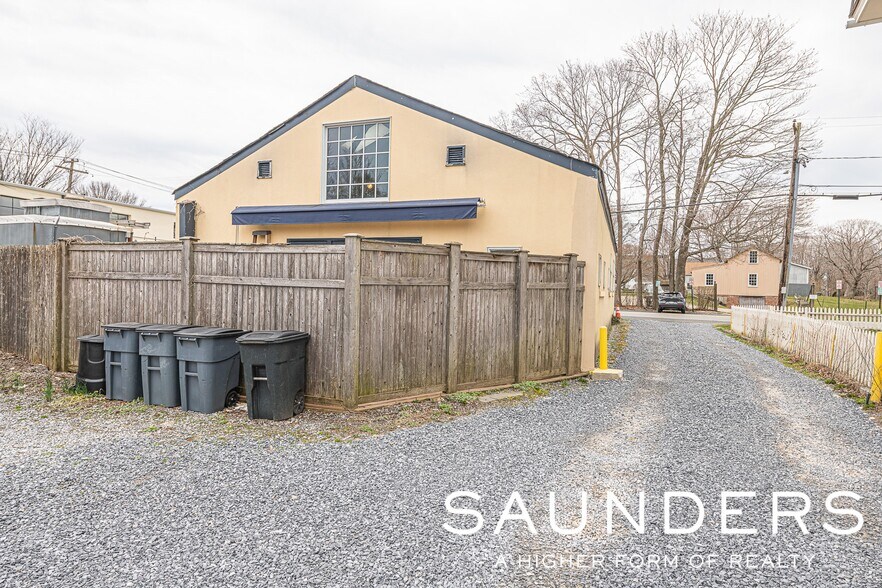 19 Corwith Ave, Bridgehampton, NY à vendre - Photo du bâtiment - Image 2 de 18