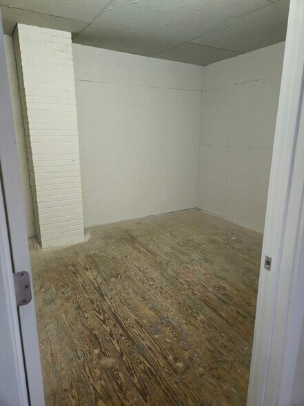 2824 Freemansburg Ave, Easton, PA à louer - Photo du bâtiment - Image 2 de 6