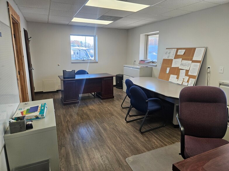 40 Cypress St SW, Reynoldsburg, OH for lease - Building Photo - Image 2 of 10