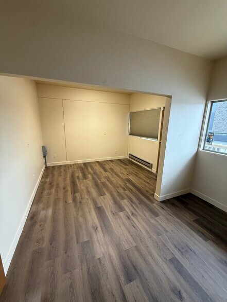 8535-8537 Phinney Ave N, Seattle, WA à louer - Photo du bâtiment - Image 2 de 8