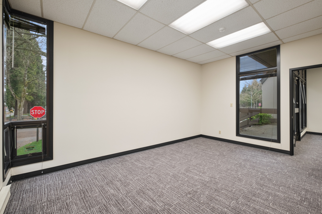 4002-4014 148th Ave NE, Redmond, WA for lease Building Photo- Image 1 of 18