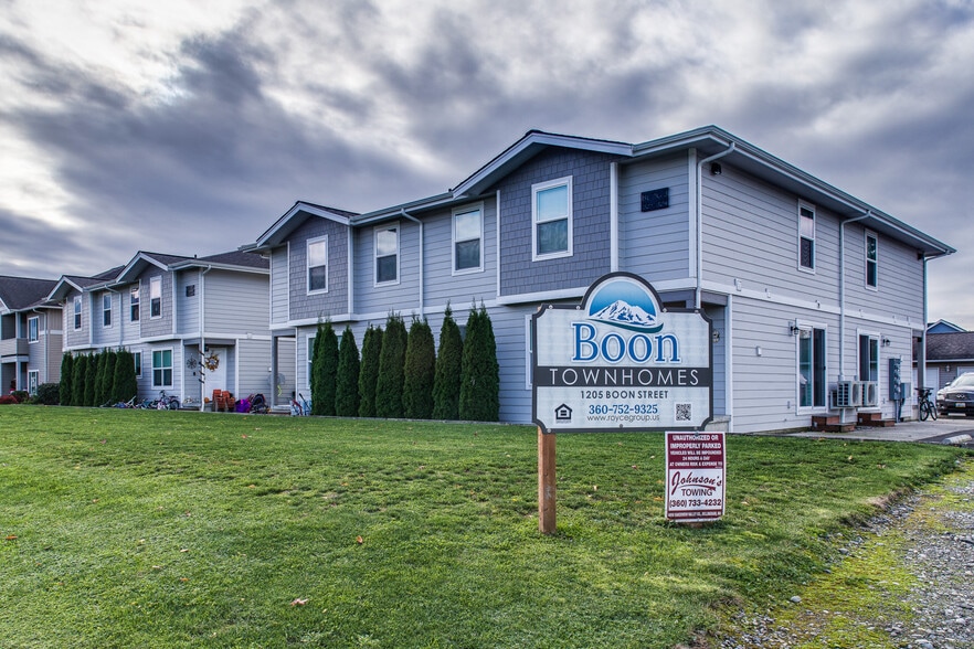 1205 Boon St, Sumas, WA à vendre - Photo du bâtiment - Image 2 de 19