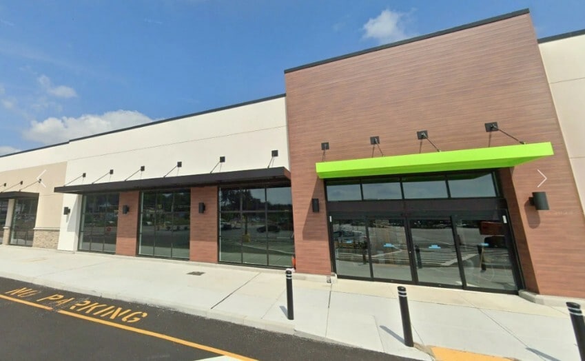 489 N Main St, Leominster, MA for lease - Building Photo - Image 2 of 4