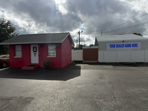 5750 Park Blvd, Pinellas Park, FL à louer Photo intérieure- Image 1 de 2