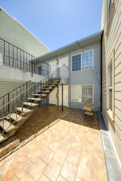 1670 Hayes St, San Francisco, CA for sale - Building Photo - Image 2 of 9