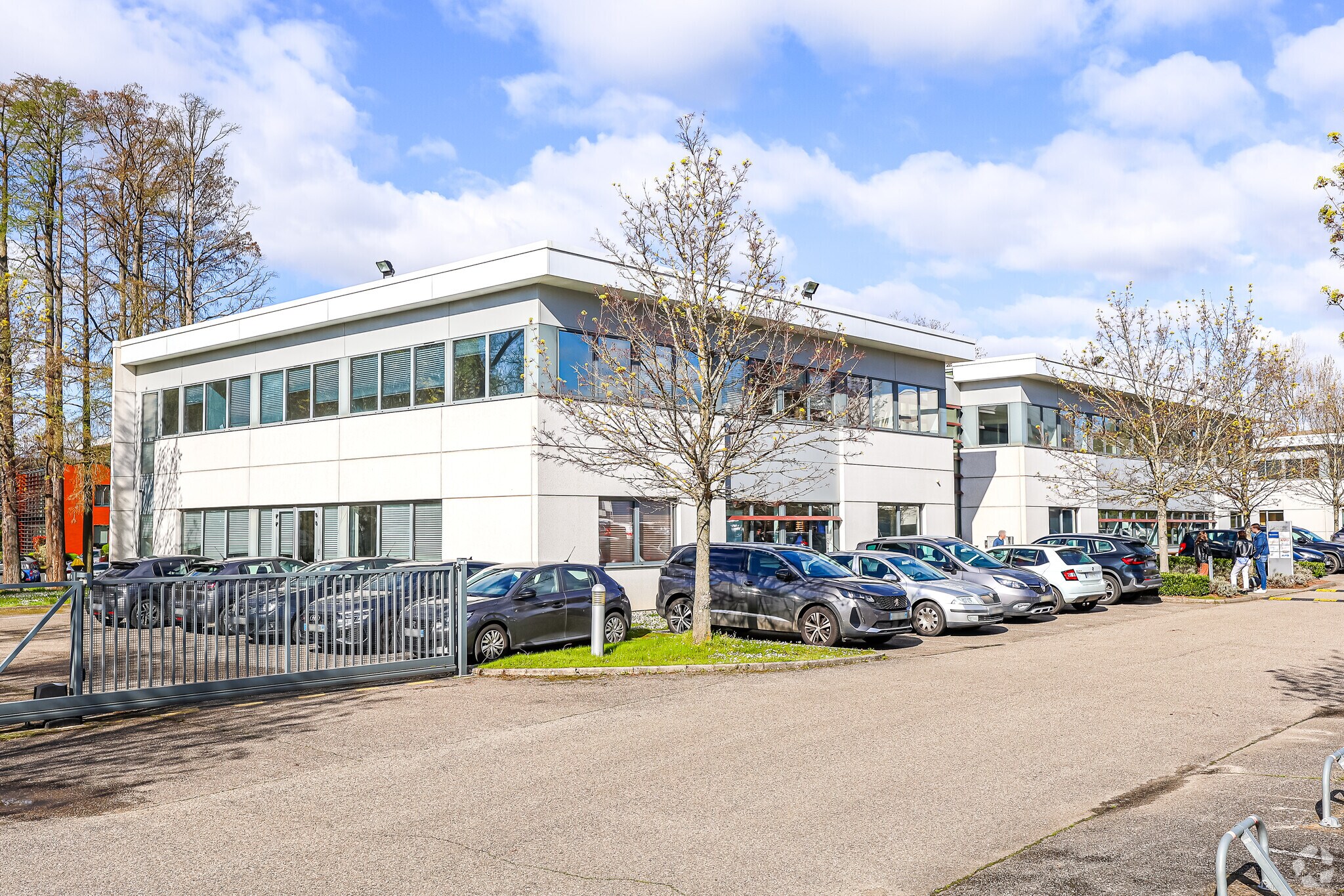 3 Allée Des Séquoias, Limonest for lease Primary Photo- Image 1 of 11