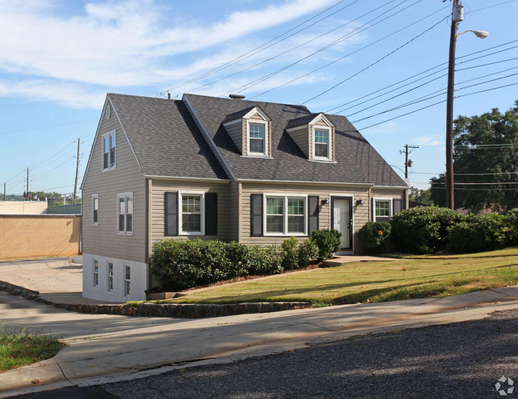 3058 Independence Dr, Birmingham, AL for sale Primary Photo- Image 1 of 1