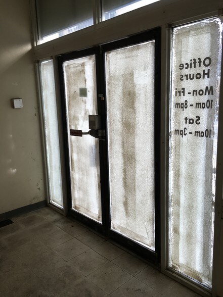 85-95 Riverdale Ave, Yonkers, NY à louer - Photo du bâtiment - Image 2 de 11