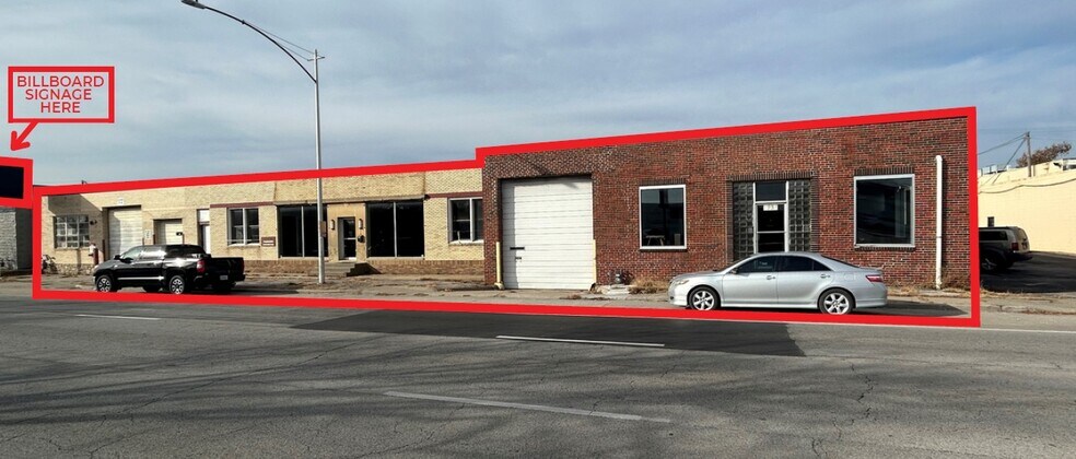 1228-1234 Burlington St, North Kansas City, MO for lease - Building Photo - Image 2 of 5
